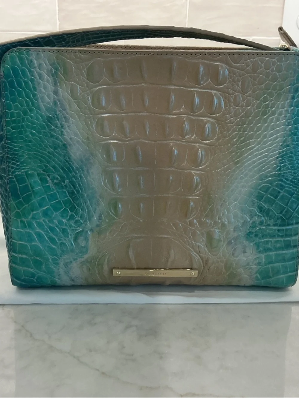 Brahmin Carrie Crossbody & Matching Ady Wallet in Ocean Ombre - EUC - Picture 2 of 11